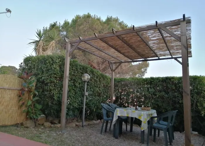 200 Metri Dalla Con Giardino Apartman *